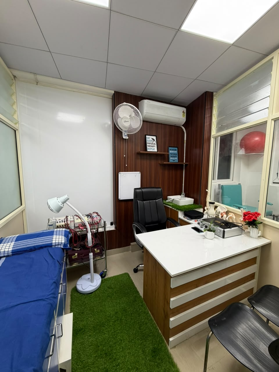 Dr B S Rajput at Miracle Advance Physiotherapy